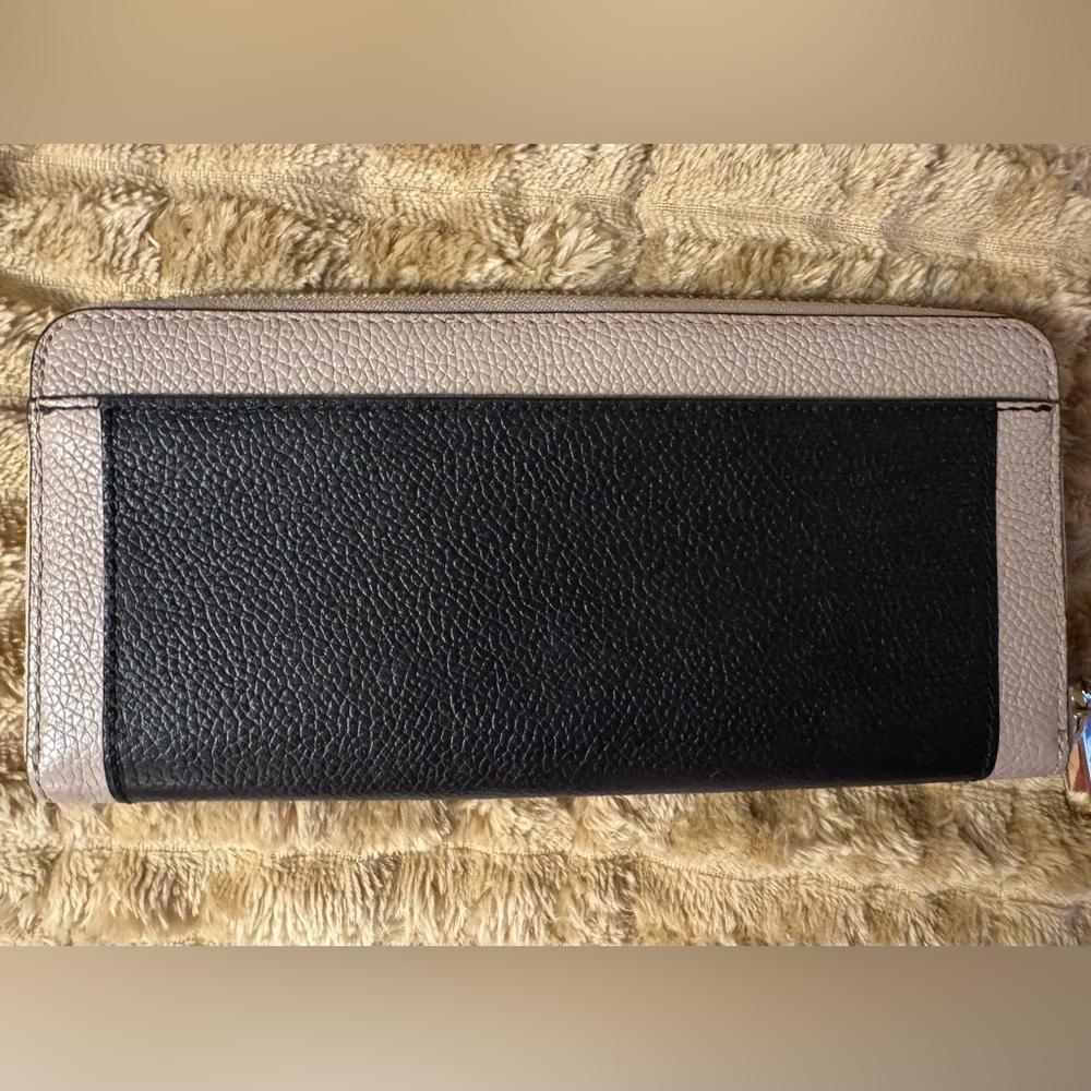 Kate Spade Black and Cream Leather Zip Around Wallet - Picture 2 of 3